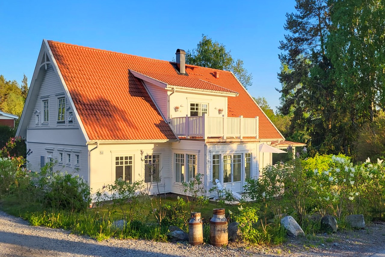 Rättarbodavägen 27