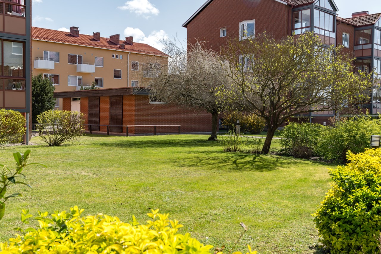 Larvigatan 27D