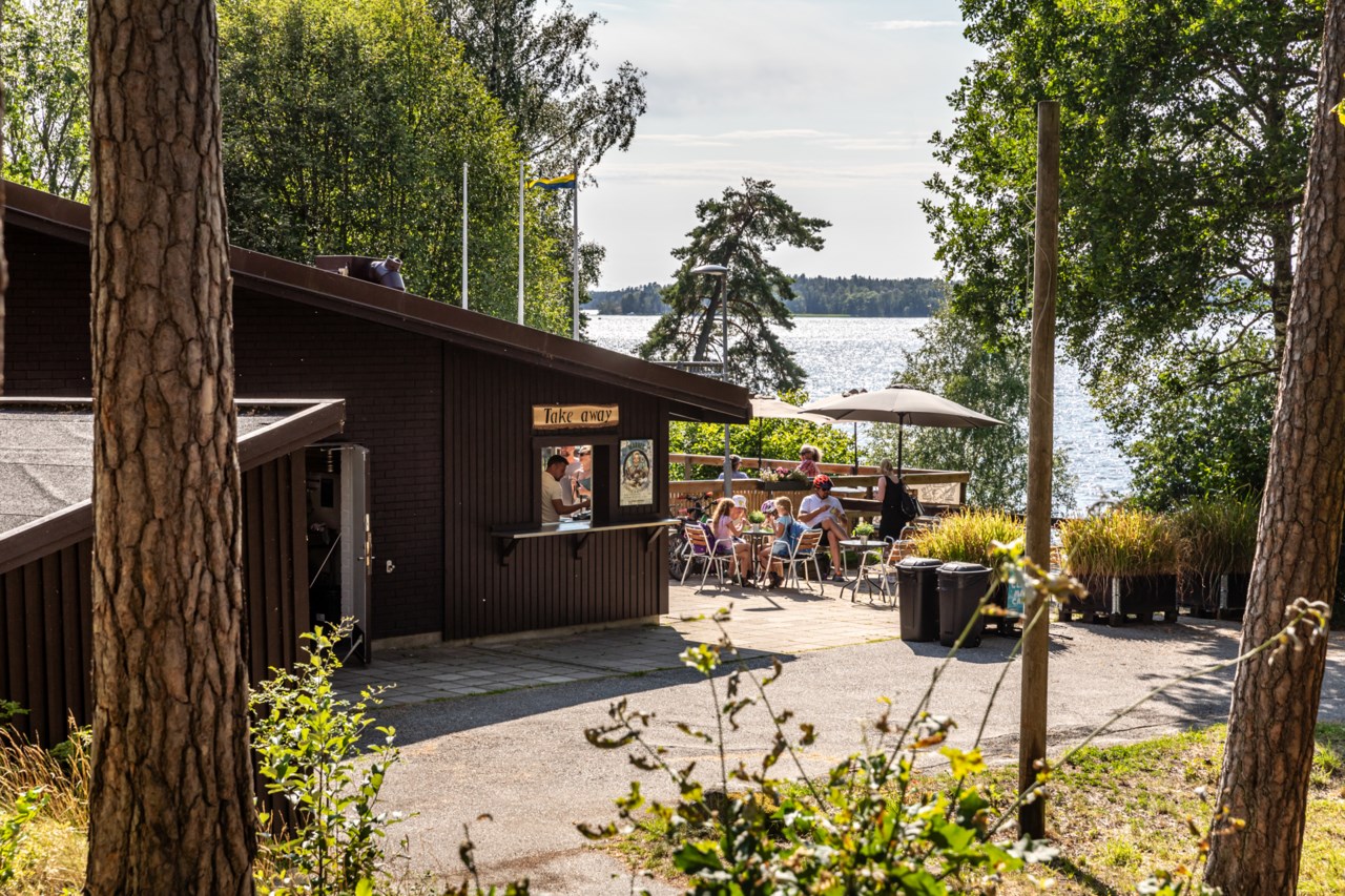 Aron lindgrens väg 2