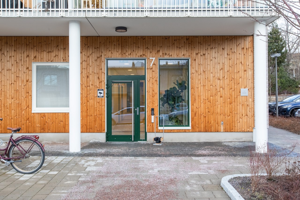 Bäcklösavägen 7