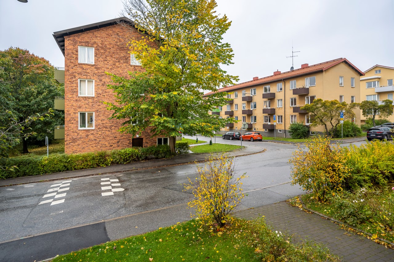 Blåsutvägen 27