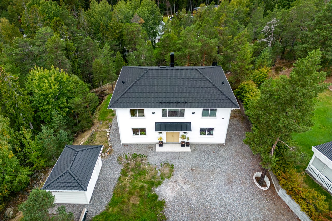Bergtomtavägen 17