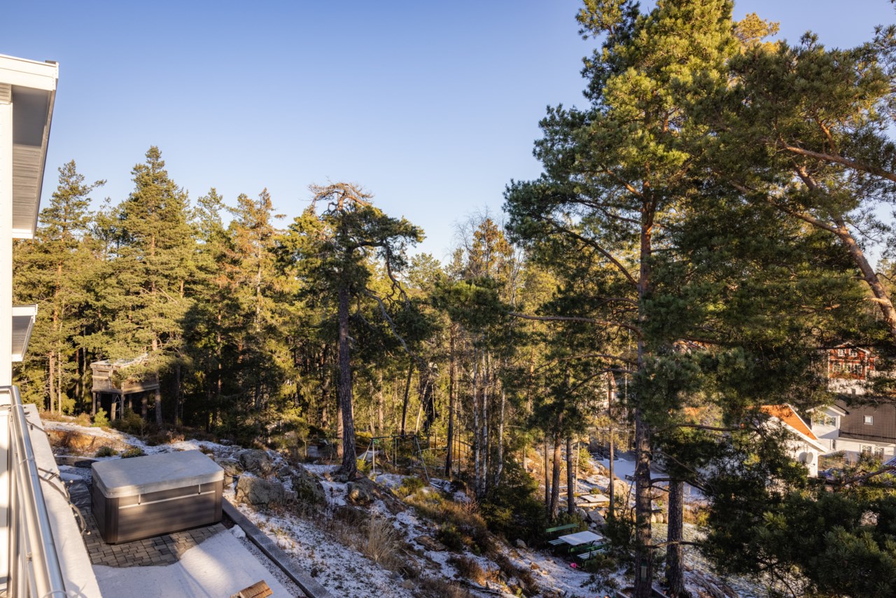 Bergtomtavägen 6
