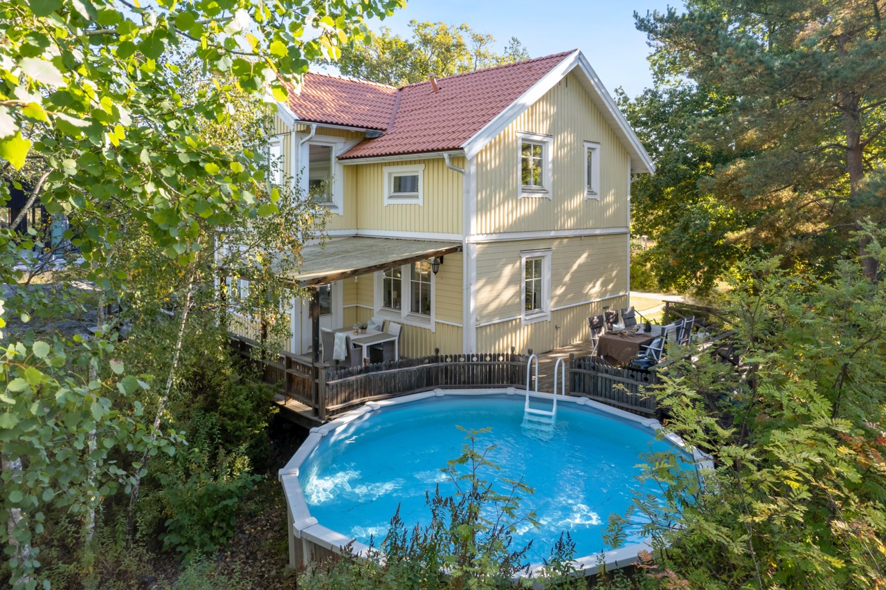Åkarvägen 12