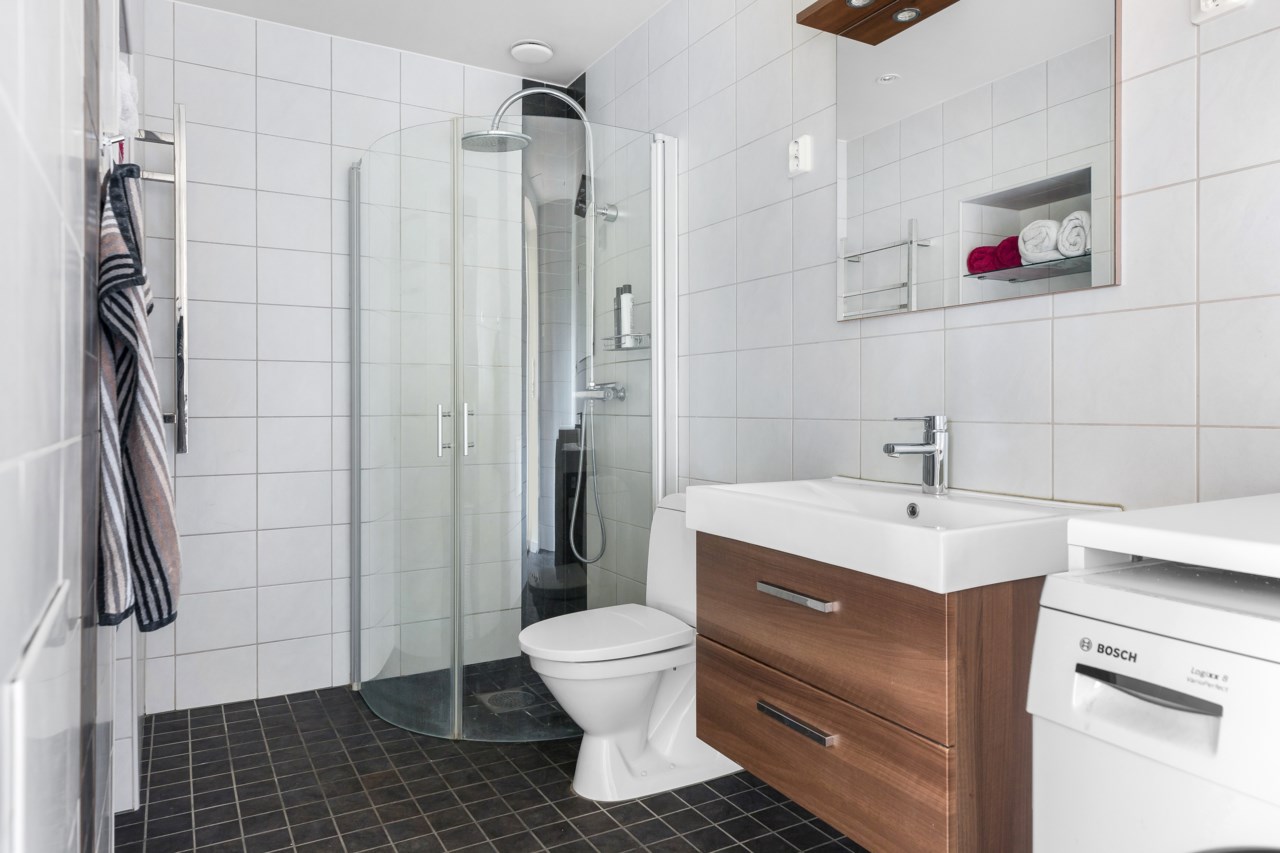 Råsundavägen 121B