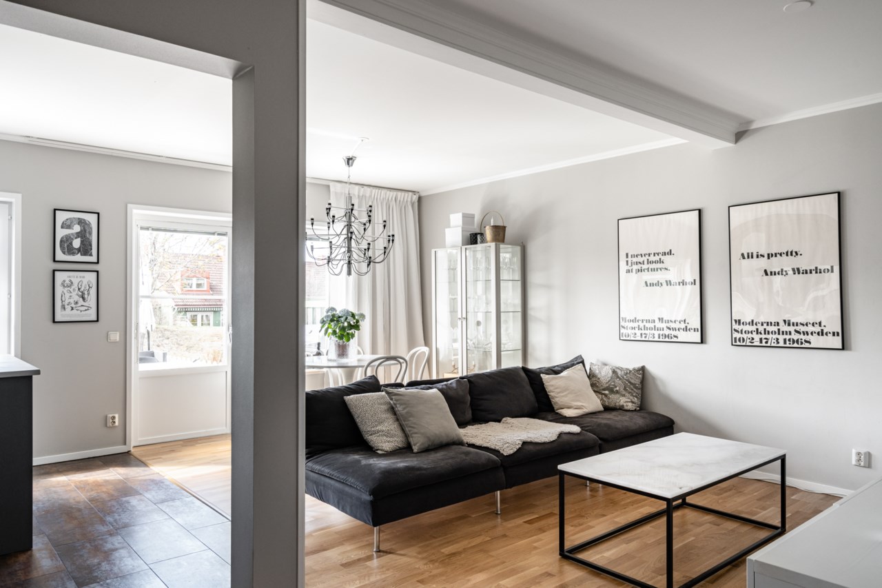 Jarlavägen 37