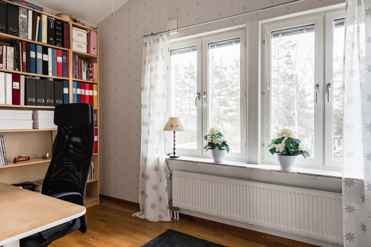 Murkelvägen 77