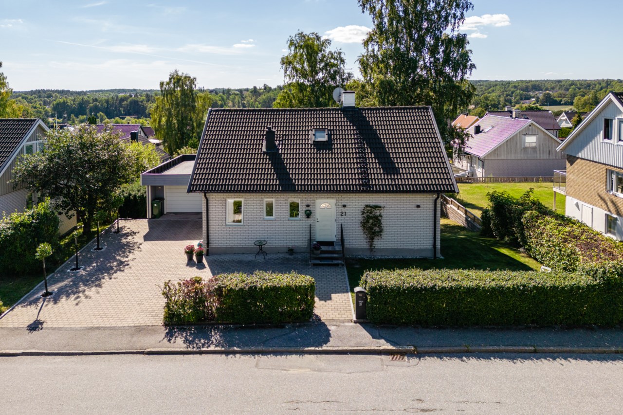 Aprilvägen 21
