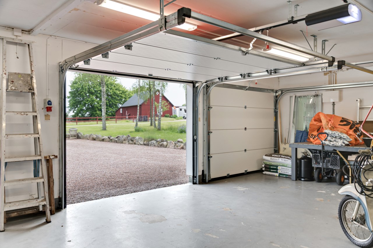 Backagårdsvägen 11