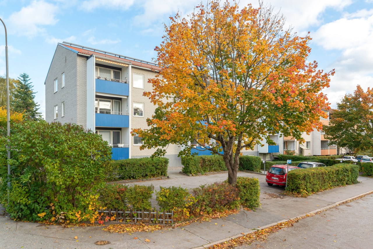 Fältvägen 20