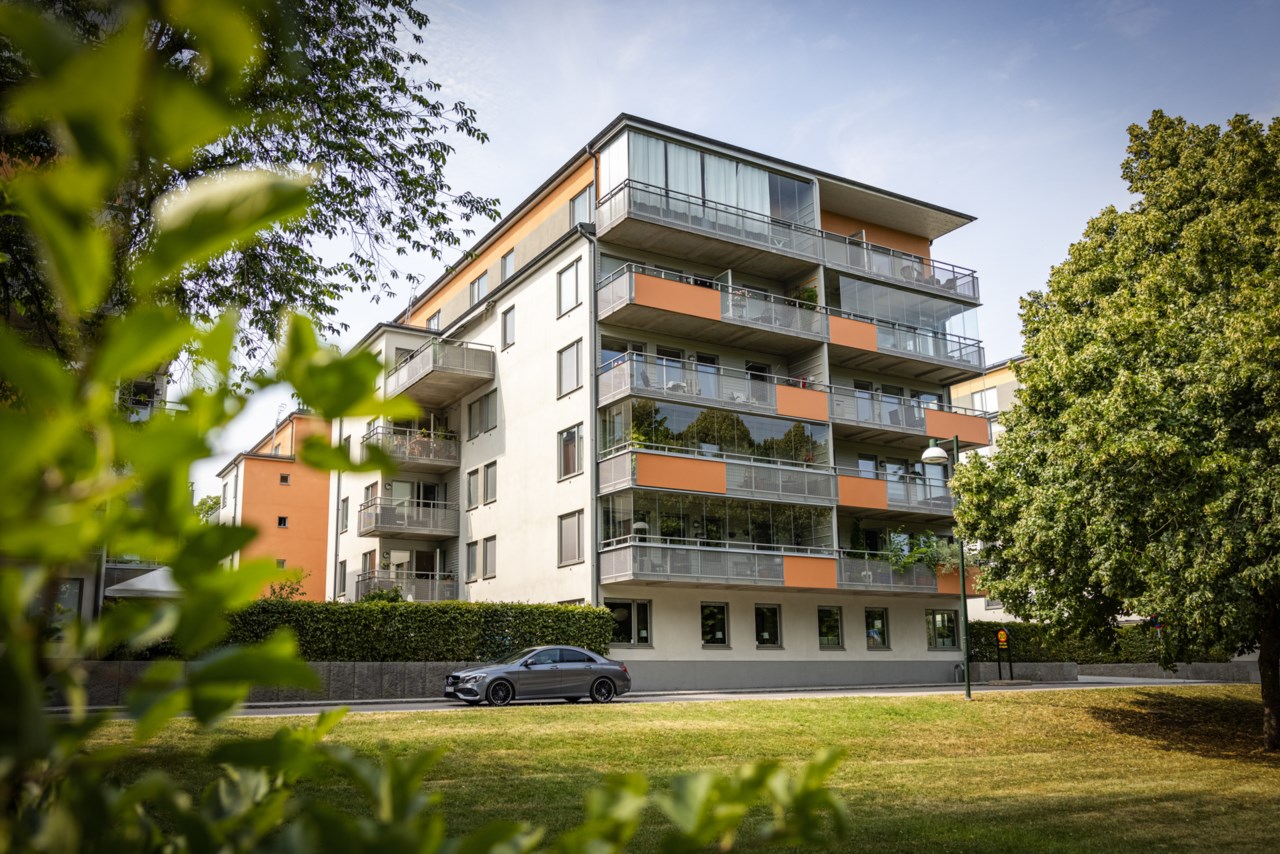 Stora Kvinns Väg 64, 1tr