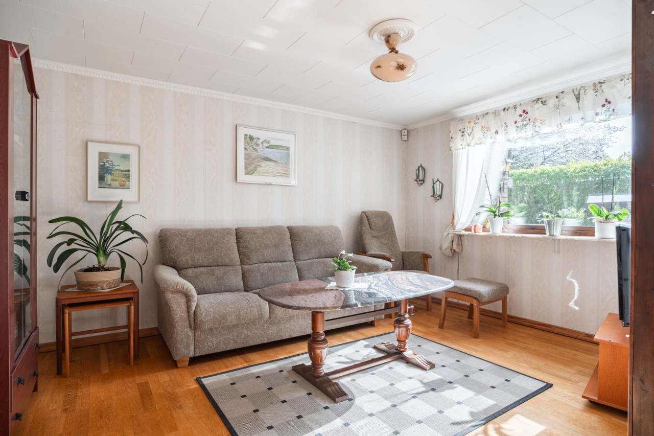 Gullarpsvägen 16