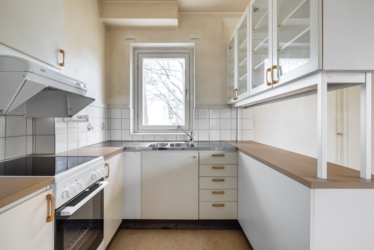 Per Lindeströms väg 87