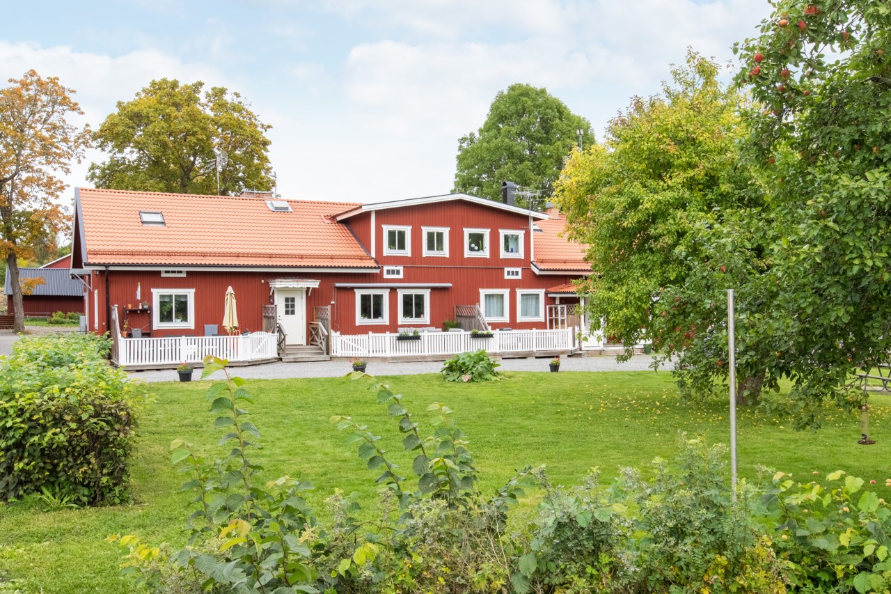 Länna bruksgata 7