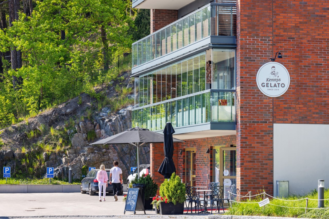 Tollarevägen 24