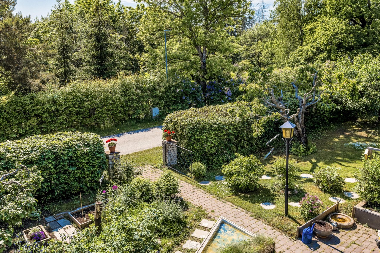 Kyrkbyvägen 31