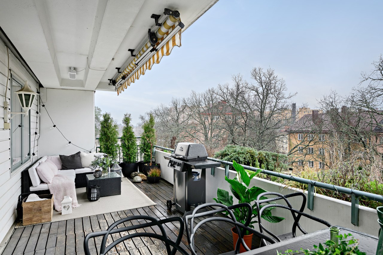 Charlottenburgsvägen 14