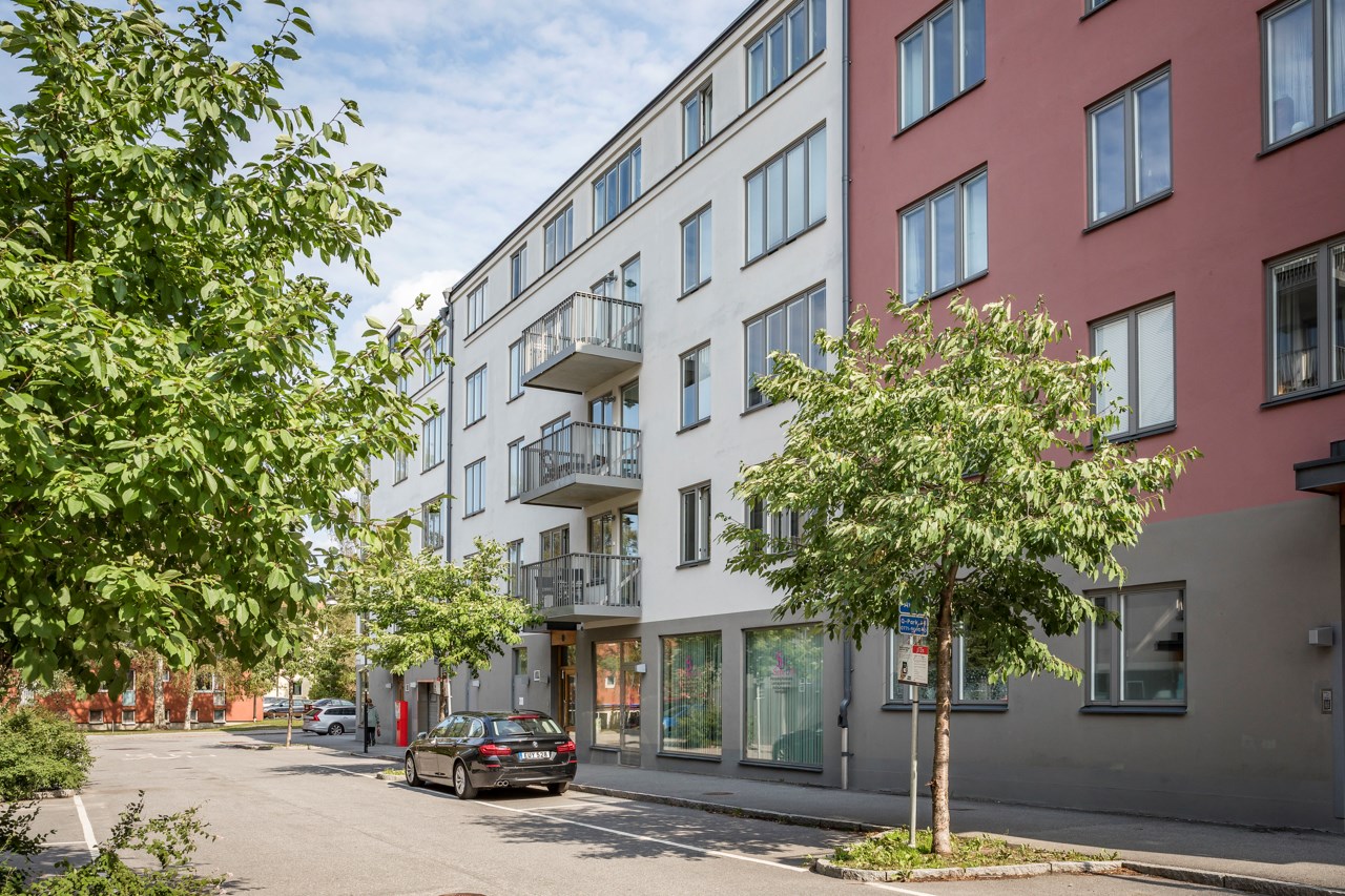 Midsommargränd 5, 4 tr. Vindsvåning!