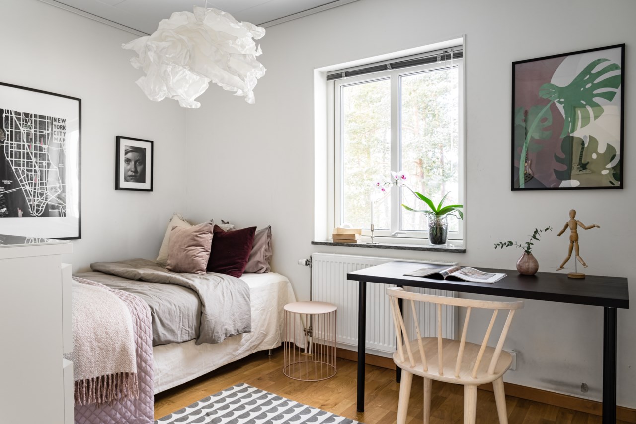 Hällmarksvägen 42