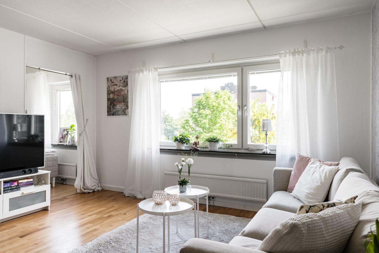 Stråvägen 2
