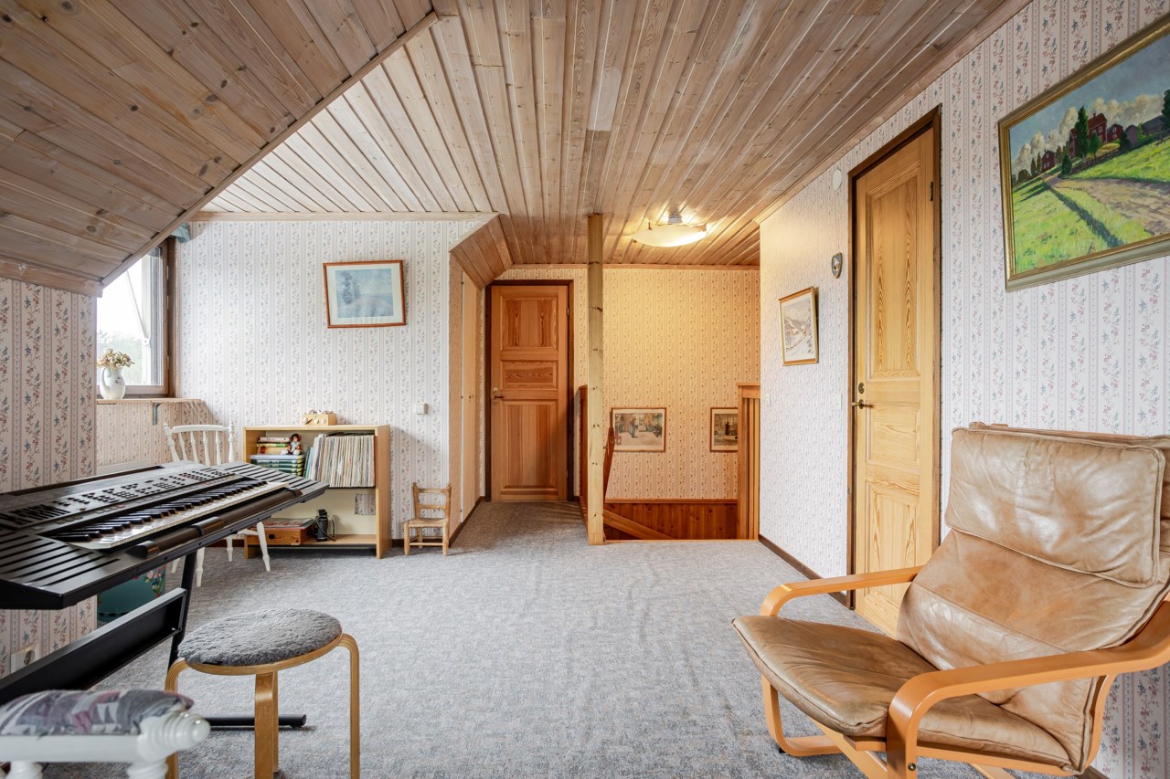 Gamla vägen 105