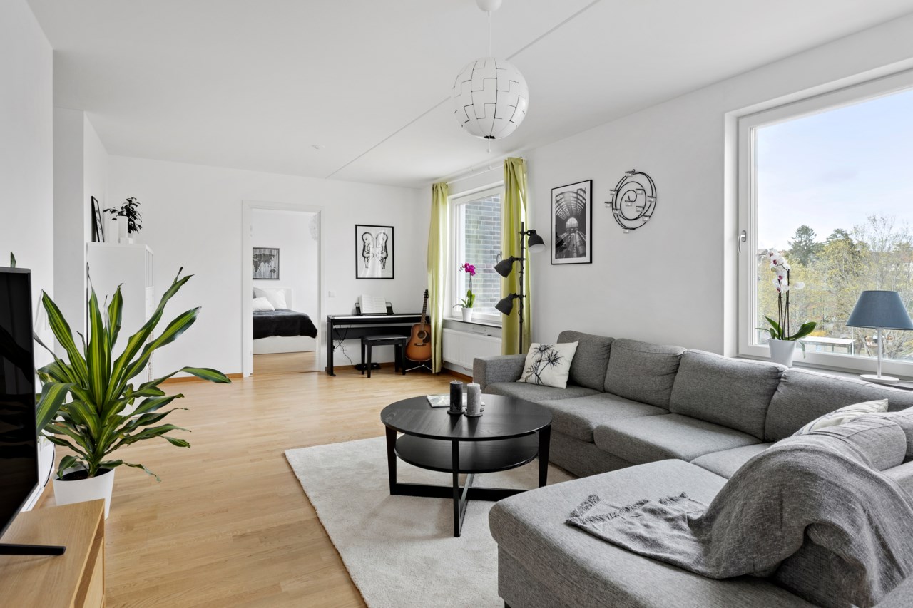 Barrskogsvägen 9