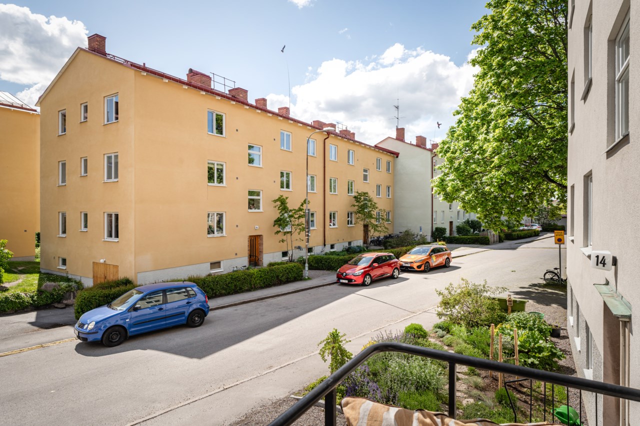 Ivar Vidfamnes gata 14