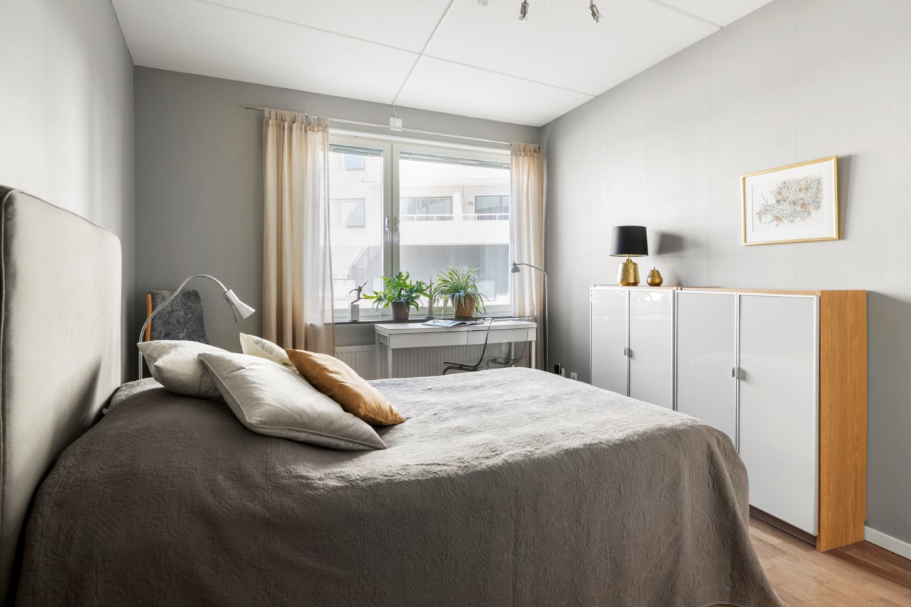 Romansvägen 42