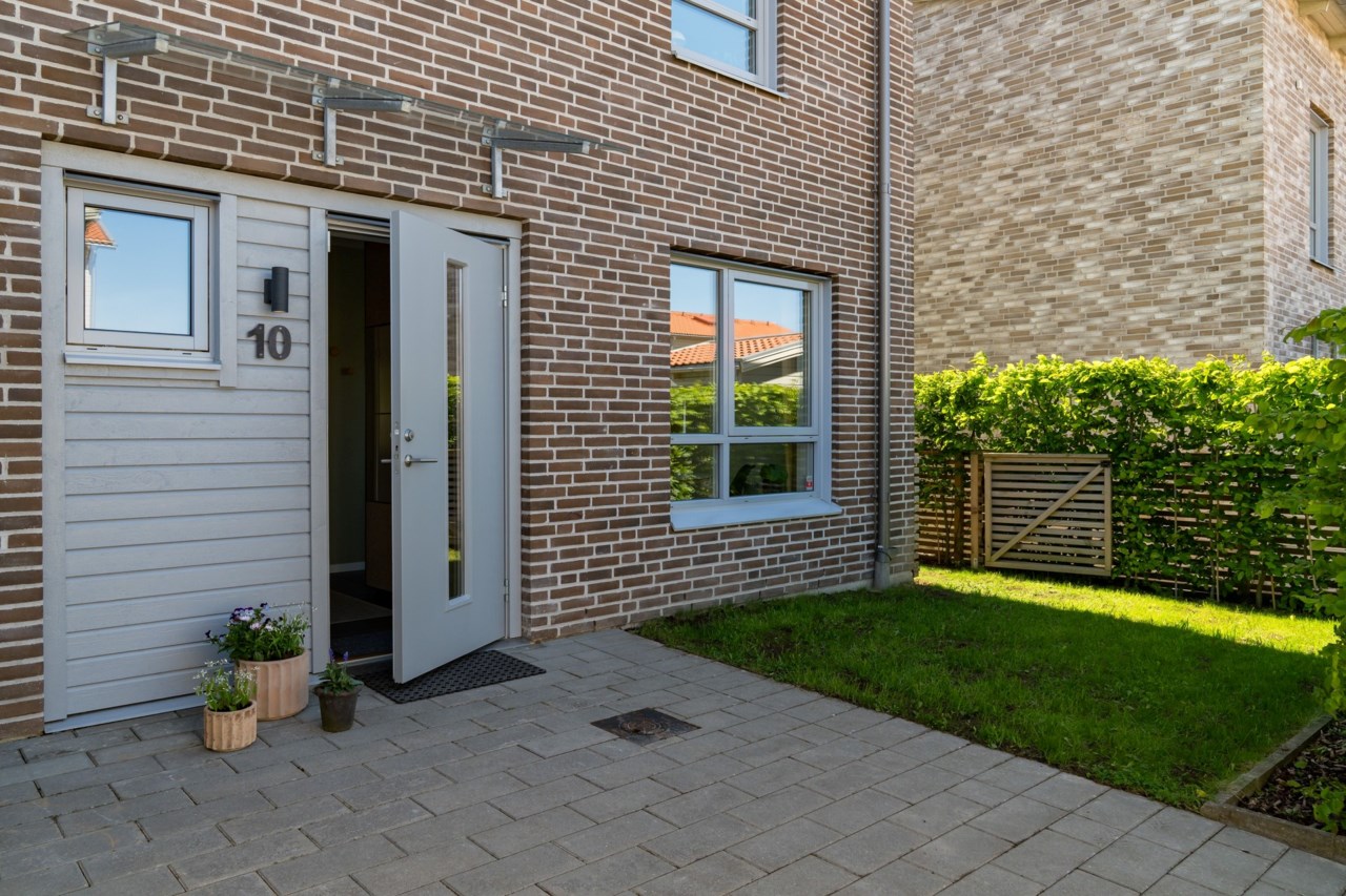 Apeloxegatan 10