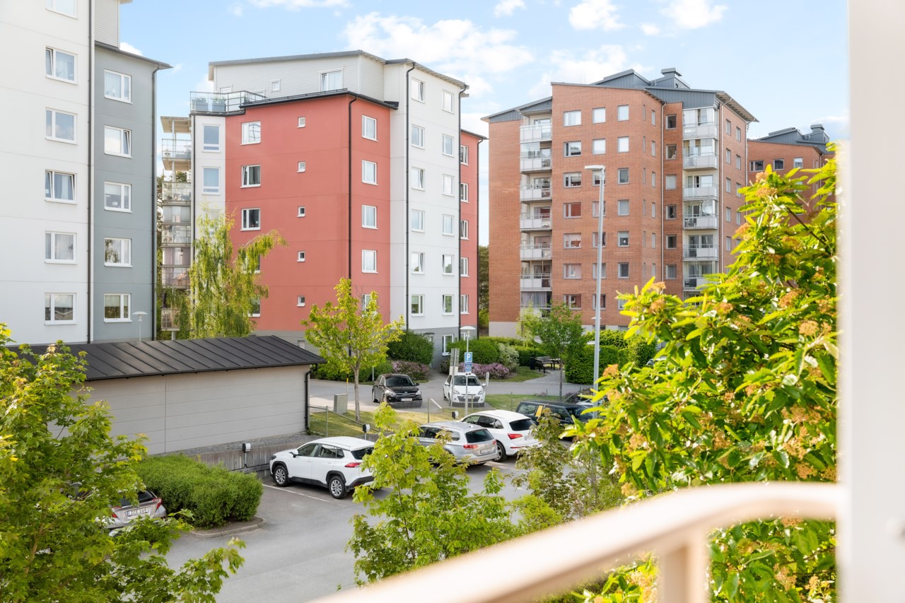Hjortronvägen 5