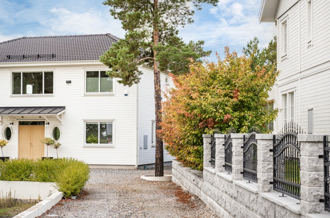 Bergtomtavägen 17