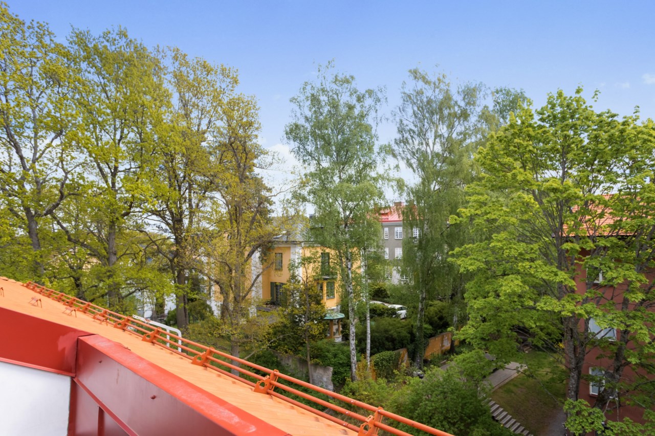 Charlottenburgsvägen 32C