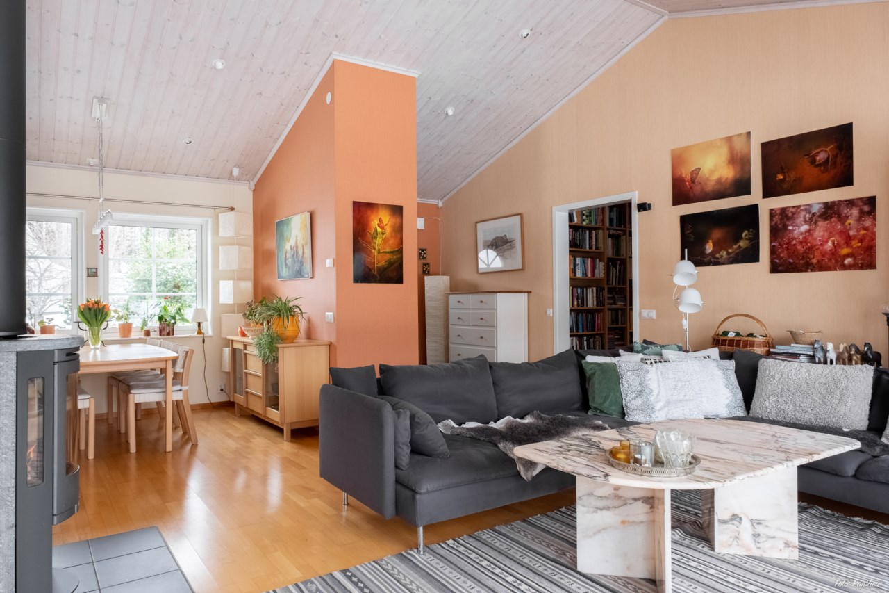 Bärby byväg 6