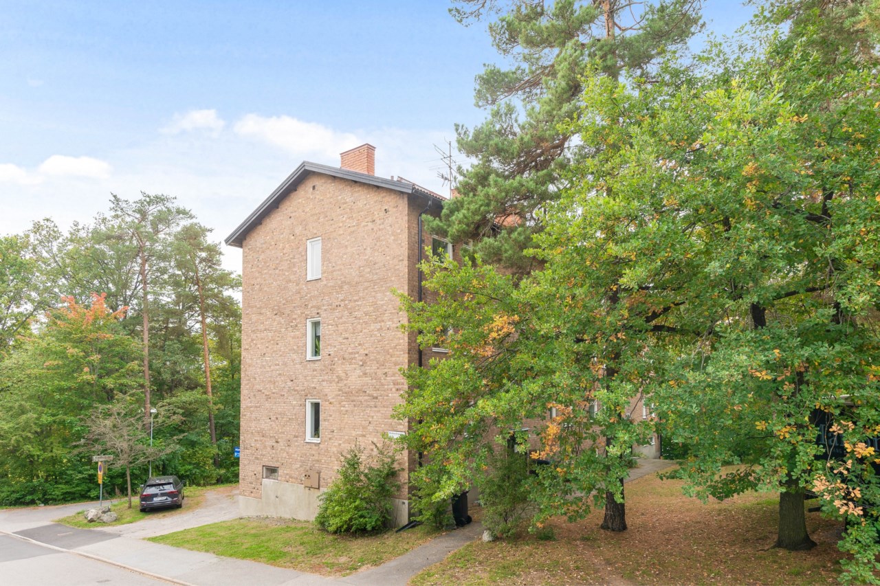 Abrahamsbergsvägen 80, 1tr.