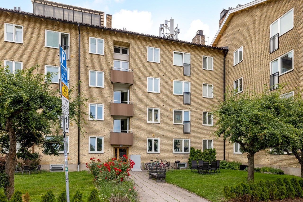 Glasmålarvägen 8