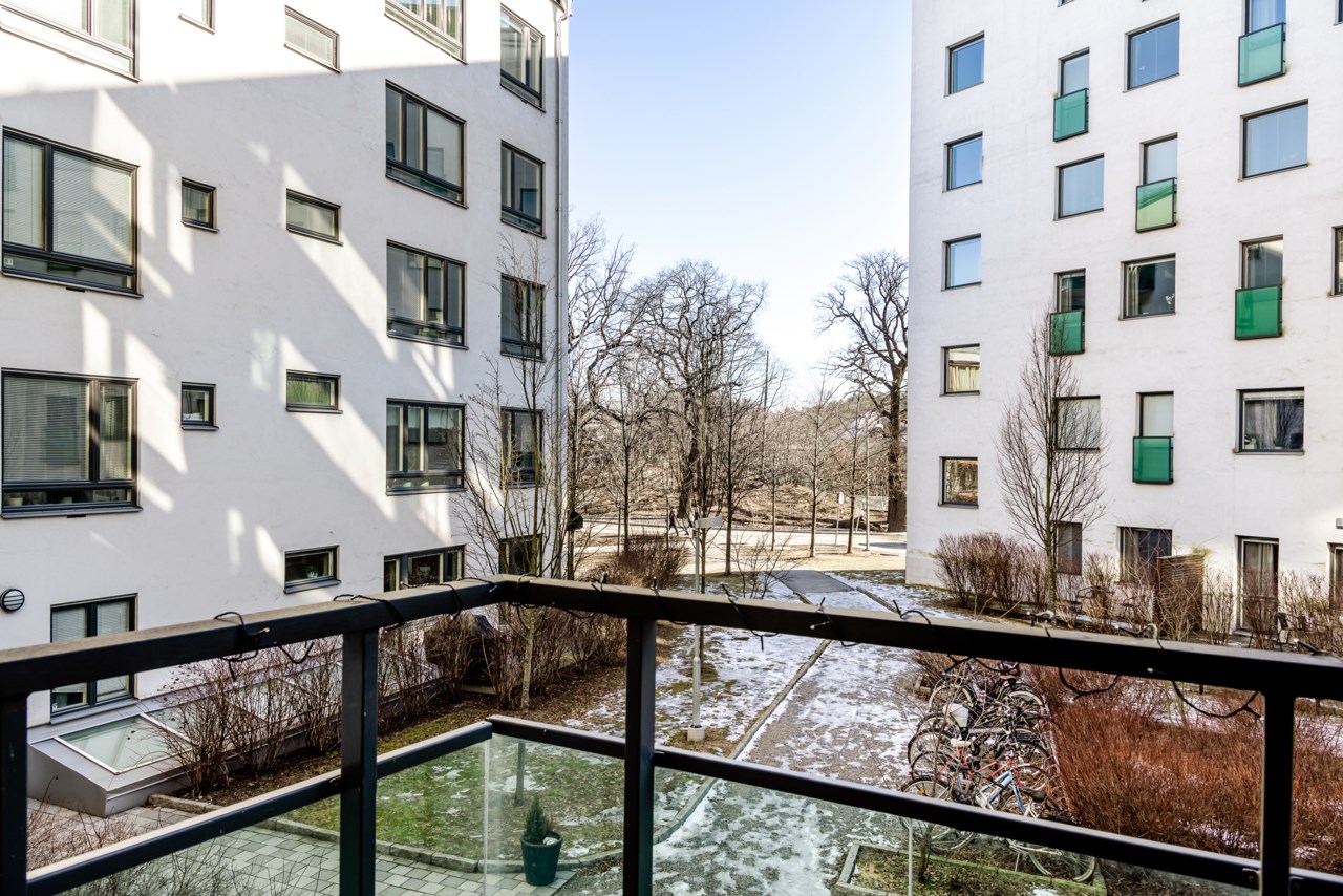 Midskeppsgatan 12