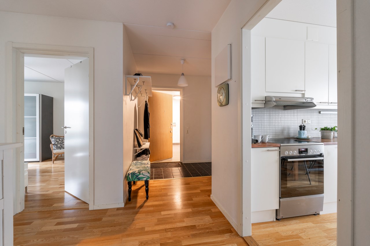 Karlsövägen 3