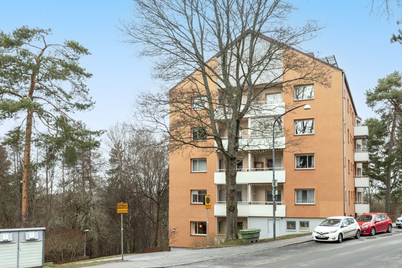 Näckrosvägen 32