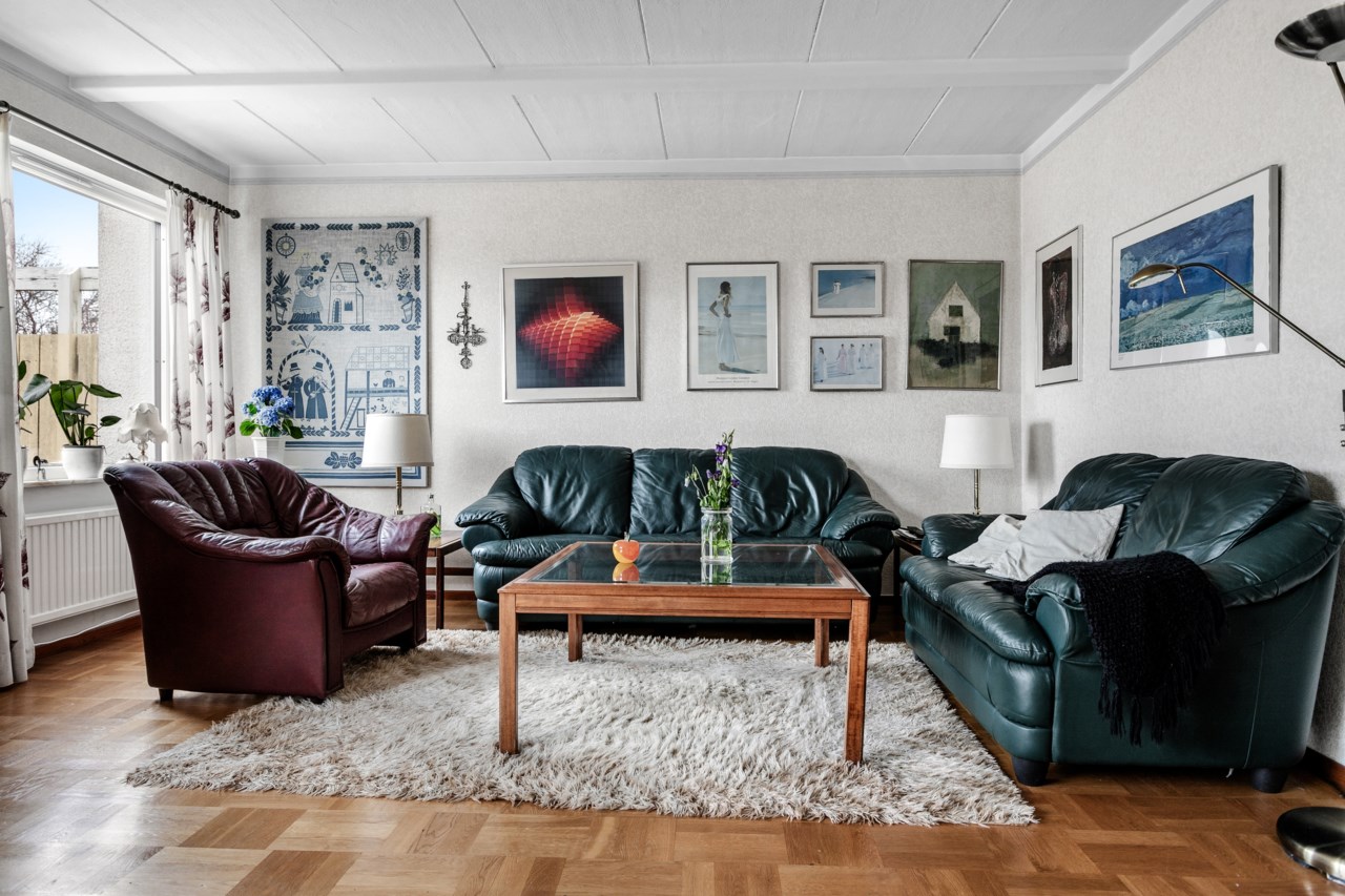 Tenorgränd 32