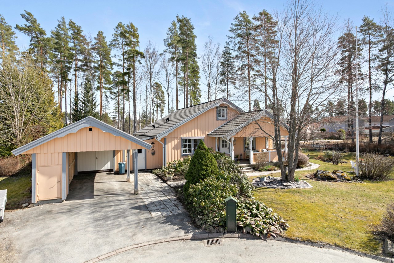 Liljanstorpsvägen 38
