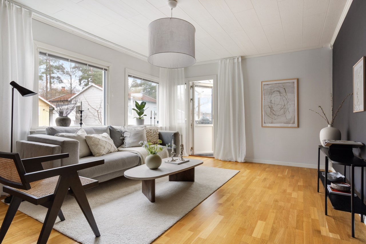 Vinbärsvägen 14