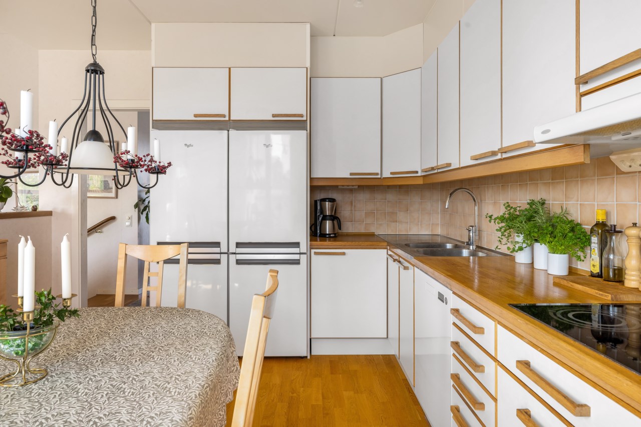 Edvin Adolphsons väg 3, vån 5 av 5