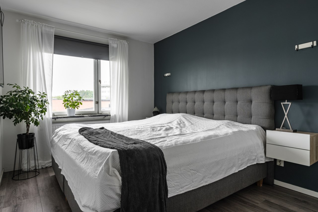 Tumba Torg 107, 5tr