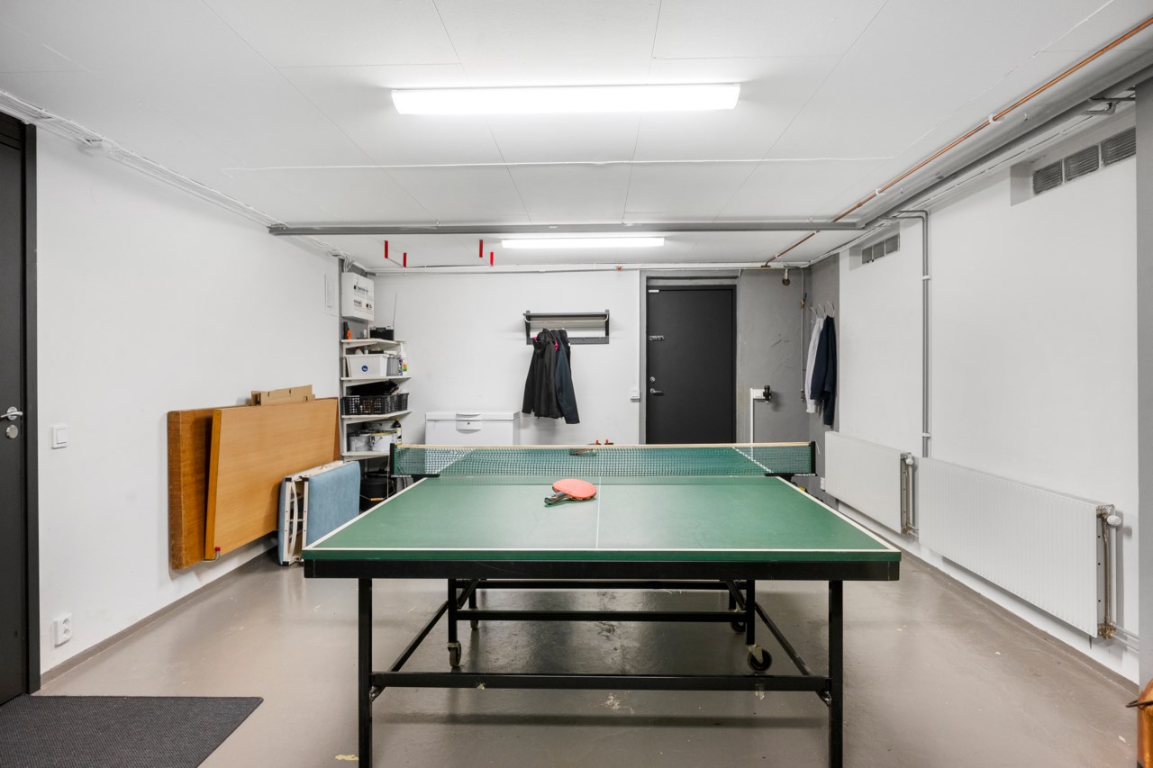 Eskadervägen 14