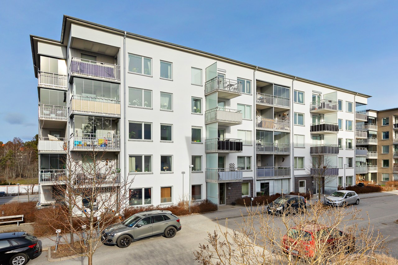Barrskogsvägen 5