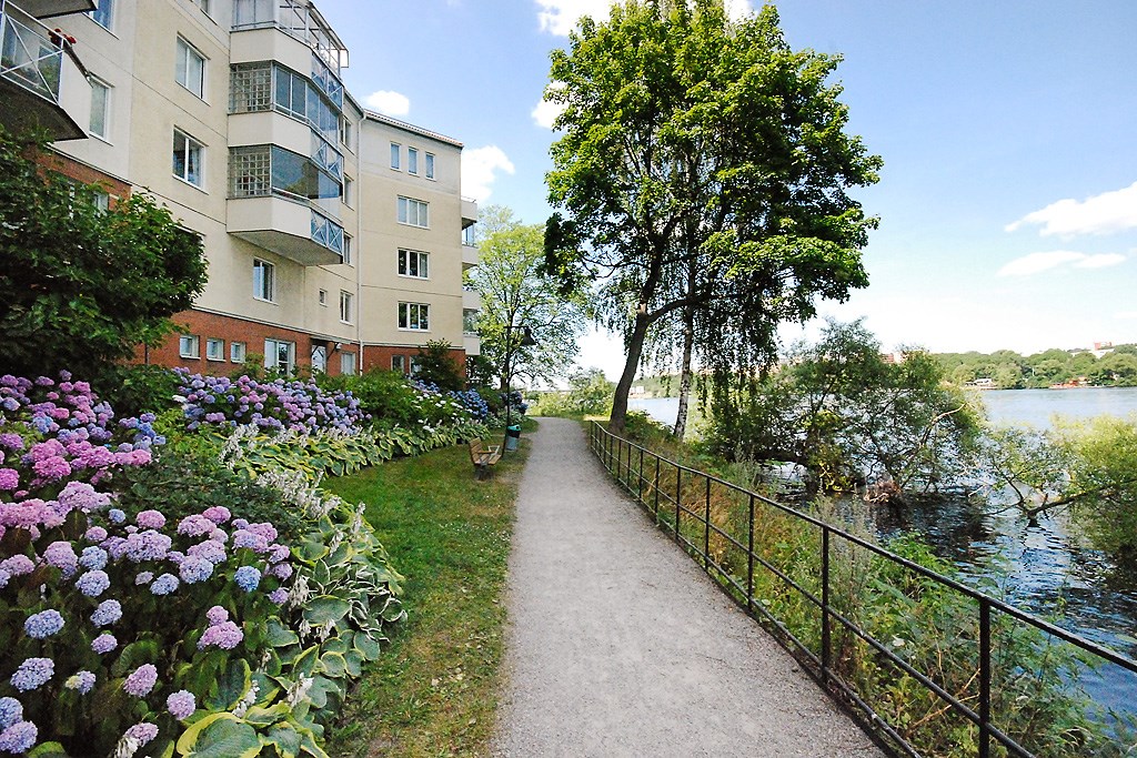 Svartviksslingan 43