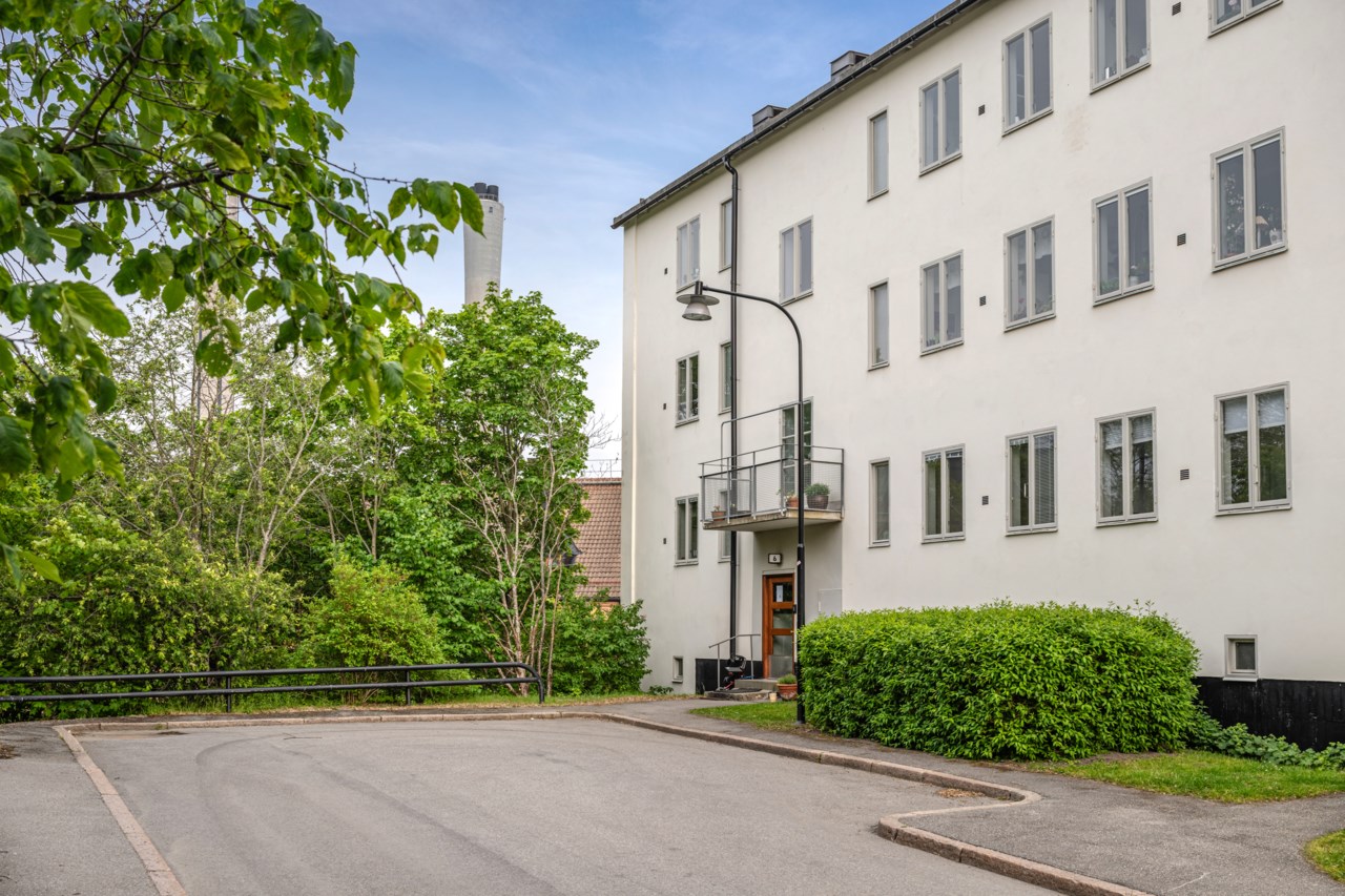Ahlsellvägen 6