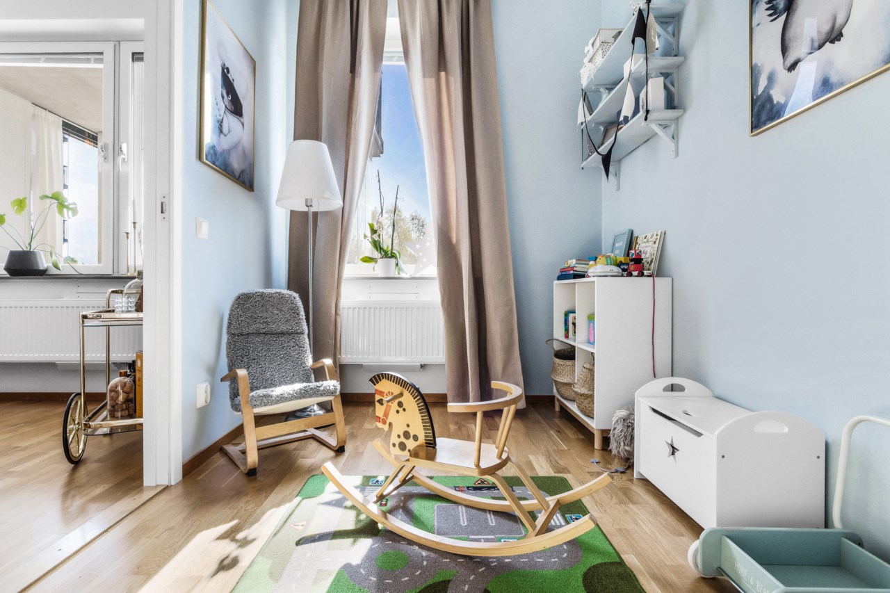 Tallrisvägen 8