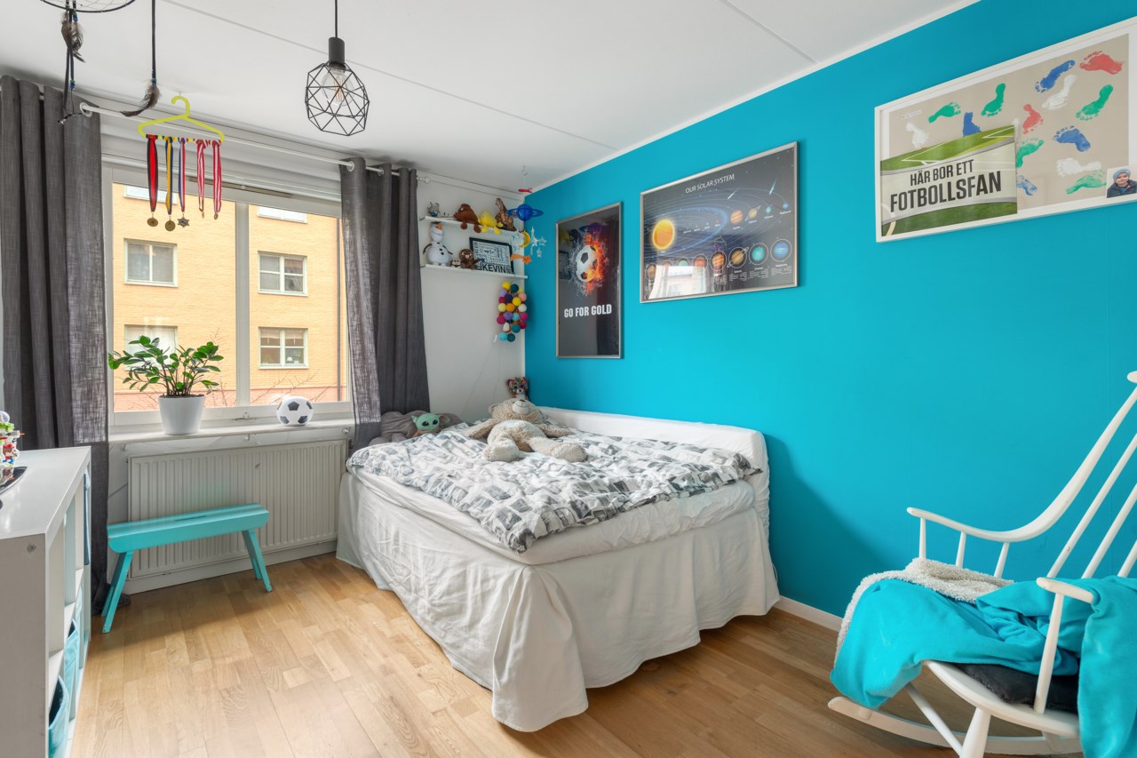 Bäckbornas väg 33