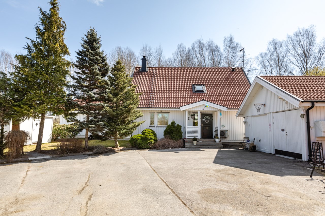 Byleden 11
